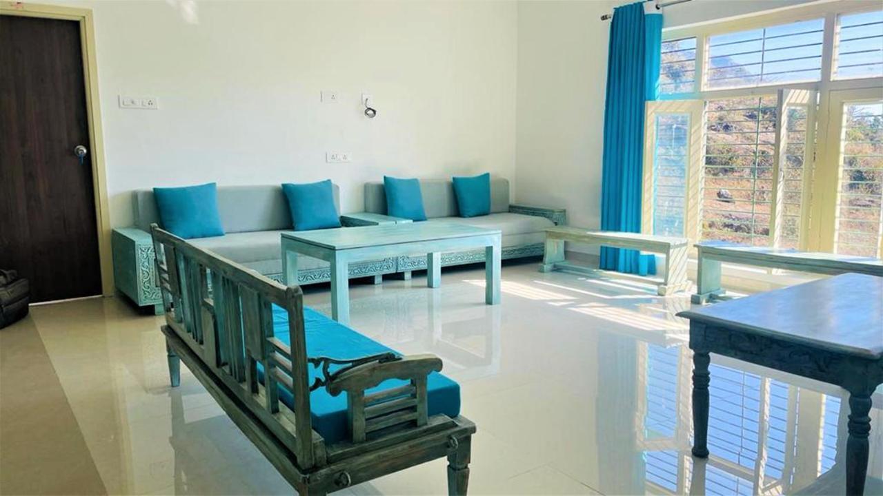 Shikhar Bunglow - A Stunning Valley View Bungalow In Mount Abu Bed & Breakfast Bagian luar foto