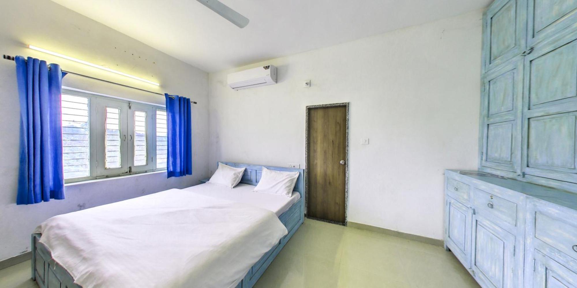 Shikhar Bunglow - A Stunning Valley View Bungalow In Mount Abu Bed & Breakfast Bagian luar foto
